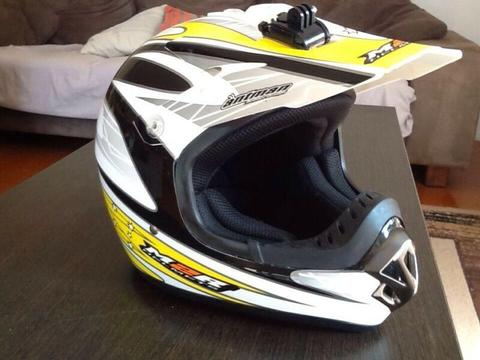 Motocross helmet (m2r) used twice ( medium size)