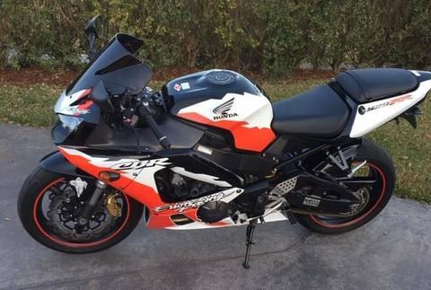 Honda 929 fireblade