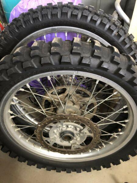 Kx250 wheel set