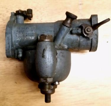Indian Schebler DLX110 Carburettor with Air Cleaner - Fuel Pipe