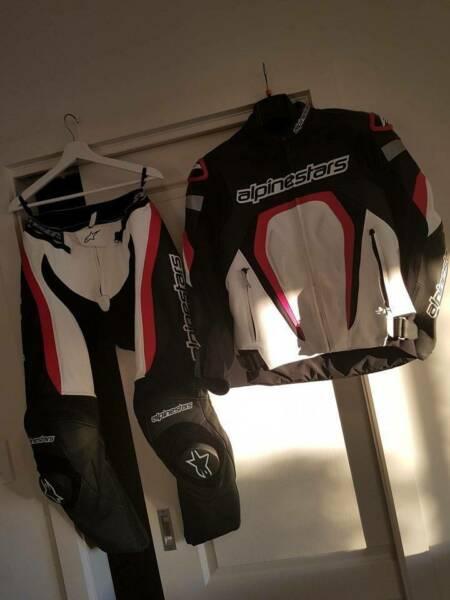 Alpinestars Full 2 Piece Motegi Leather Racing Suit