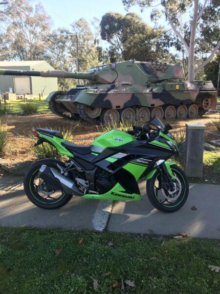 Ninja 300 abs with all books Lams approved