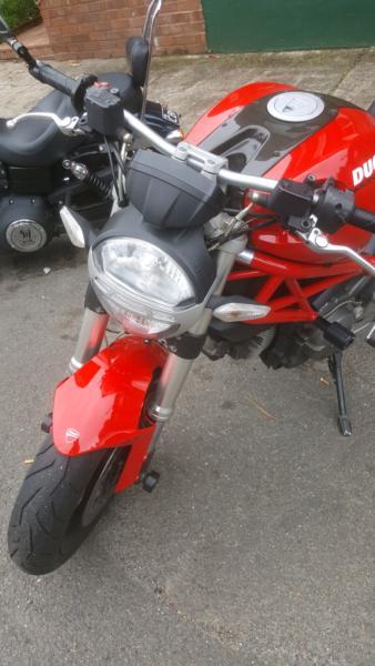 Ducati Monster 659 ABS