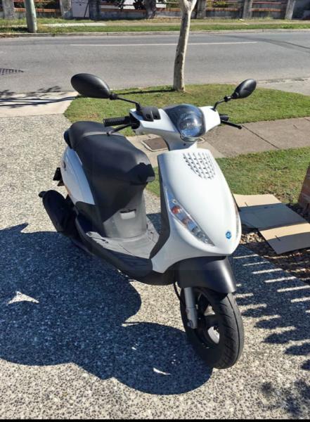 50 CC Scooter for Rent / Hire