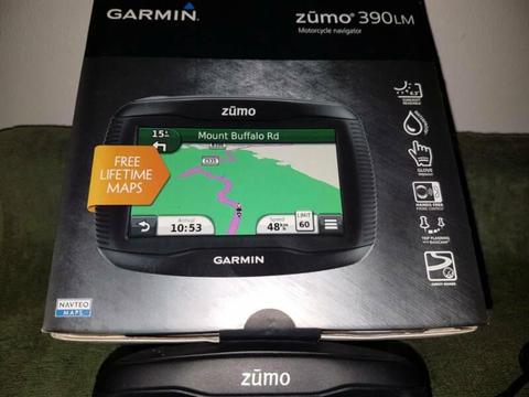 GARMIN ZUMO 390LM Motorcycle GPS