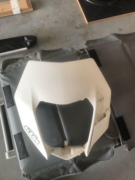KTM 250 headlight surround