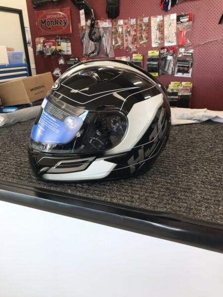 HJC TR-1 helmet