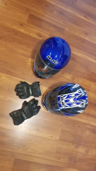 Motorbike helmets and gloves