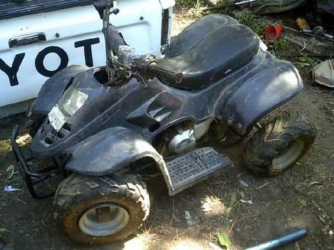 quads x3 70 90 150cc complete sold as is not going