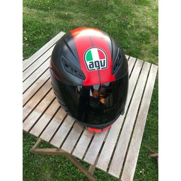 agv motorcycle helmet