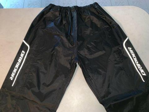 DRIRIDER 3XL MOTORBIKE WET WEATHER PANTS BRAND NEW WITHOUT TAG