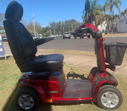 Celebrity Deluxe Mobility Scooter