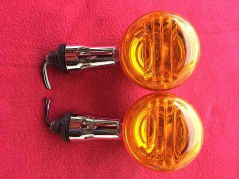 Suzuki Boulevard VL800 Rear Indicators