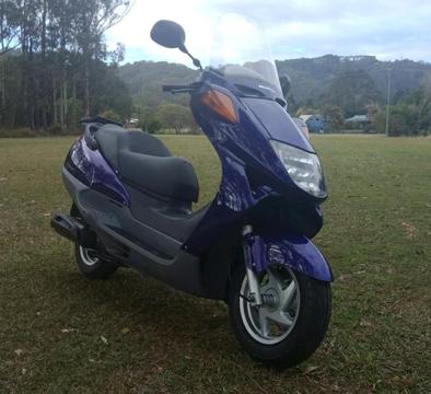 Immaculate 250cc Honda scooter