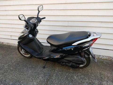 2007 VS 125 Sym motor scooter in excellent condition