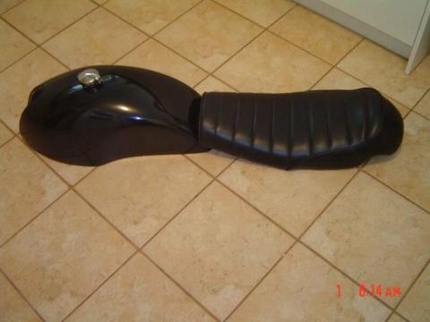 Cafe racer seat and tank