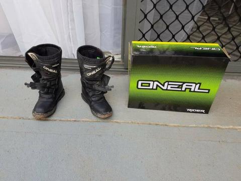 Kids Oneal Rider Motorcycle Boots size 1 US, Size 33 EUR - Used