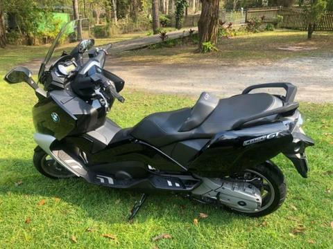 BMW C650GT Maxiscooter in excellent condition