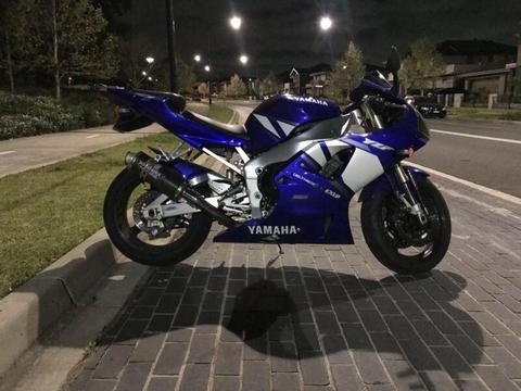 2001 Yamaha R1 Blue LOW KMS 38XXX kms