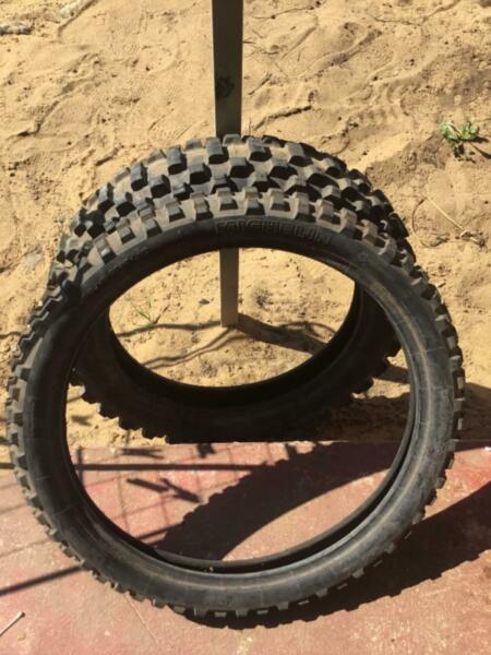 Dirt bike motorcross tyres