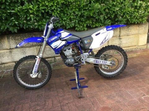 YAMAHA YZ250F 2001