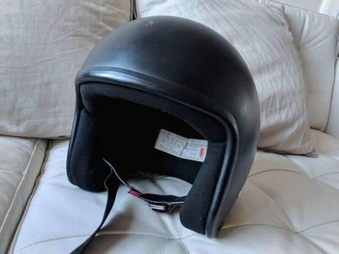 Open face motorbike helmet SIZE M (57-58CM) black in good condition