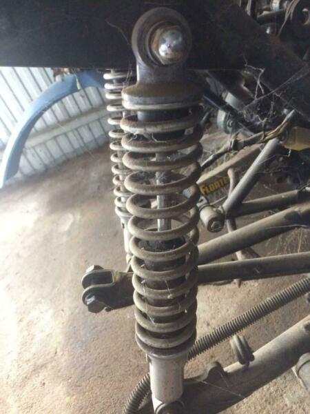 Kawasaki Z250A Set of Rear Shocks