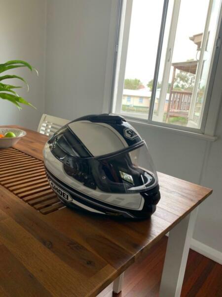 Gt- air shoei road bike helmet