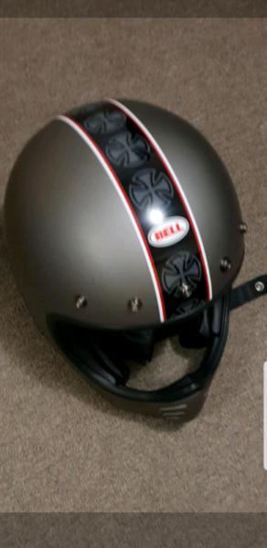 Bell Helmet XL shoei agv aria