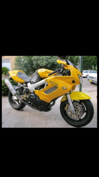 Give me an offer! Honda VTR1000