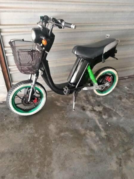 electric moped 48v