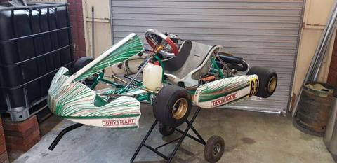 Tag restricted 125cc racing kart