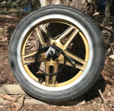 Honda CB 1979ish (650, 750 ) Front Wheel With Axle, Speedo and Cable