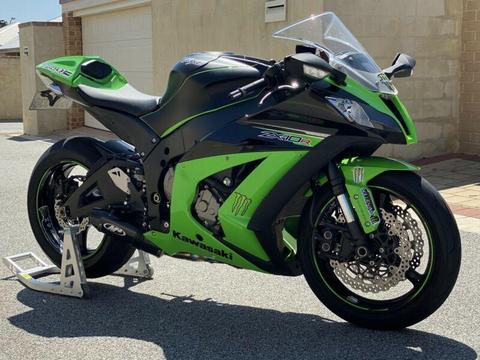 ZX10r 2014+heaps of extras