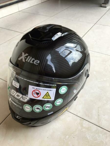 New X-Lite X-903UC full face helmet, ultra carbon, carbon grey