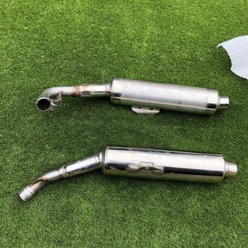 Honda VTR1000 Firestorm exhaust pipes