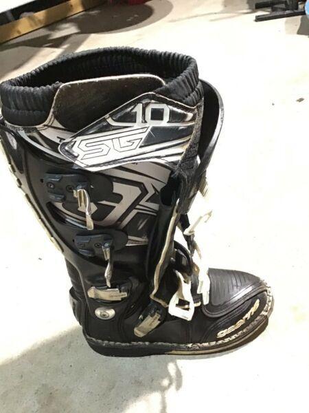 Motocross boots Gaerne SG12 rrp $549