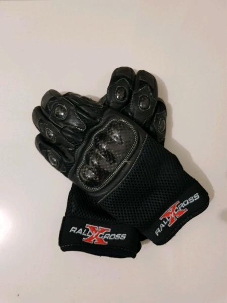 Brand new never used gloves