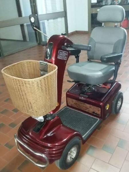Mobility Scooter Shoprider very good condition good tyres clean unit