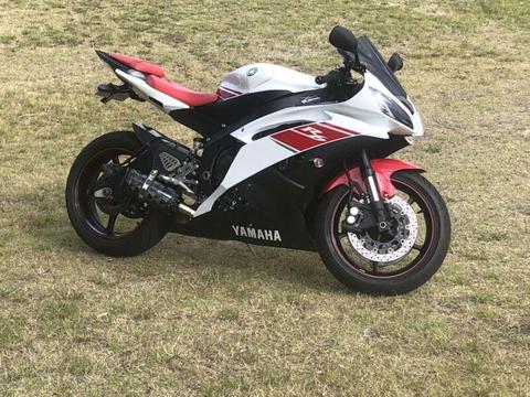 R6 Yamaha