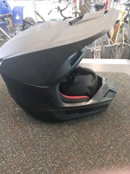 Fox motorcycle helmet size xxl 210955ic