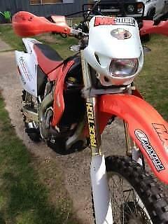 CRF250x Honda, Tidy and Ready to Ride