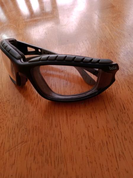 Bolle'tracker motorcycle glasses