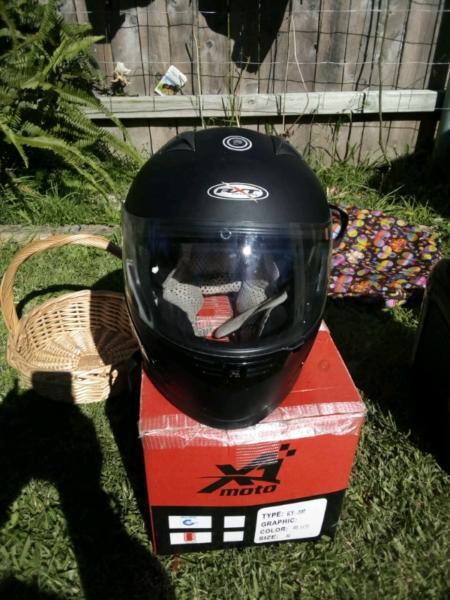 Full face bike helmet and dry rider bike jacket