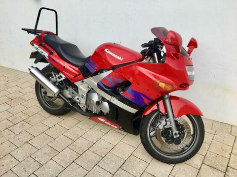 Kawasaki ZZ-R600 In Good Condition Third Owner Since New