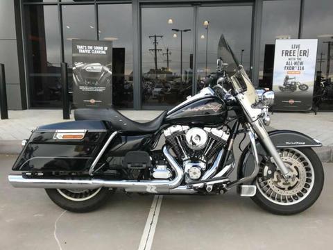 2012 HARLEY-DAVIDSON ROAD KING