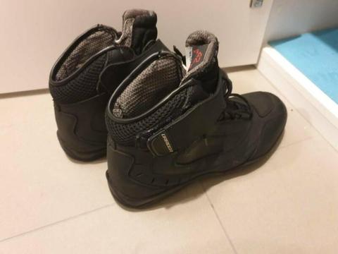 DriRider Motorcycle Shoes Boots Size EU 42, US 9