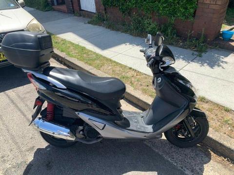 Scooter Moped SYM 2015 150cc Great Condition
