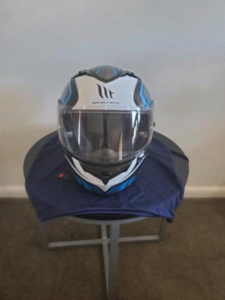 MT Thunder 3SV Helmet