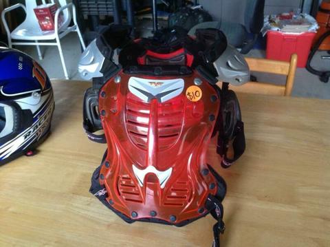 MOTOR BIKE CHEST & BACK PLATE (Kids Small)